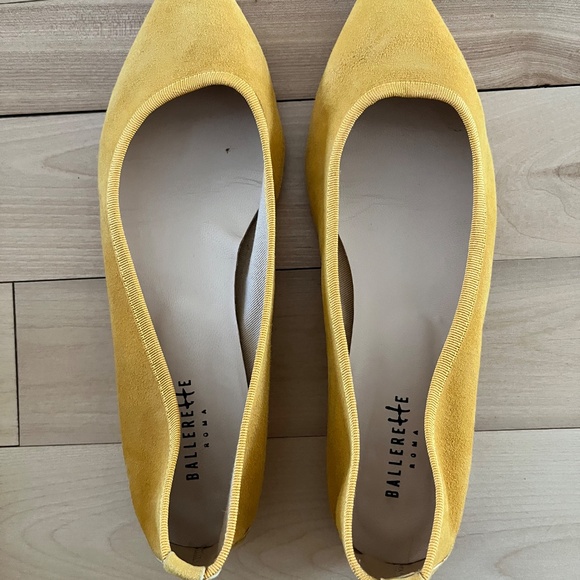 Flats from Ballerette Roma - Picture 2 of 4